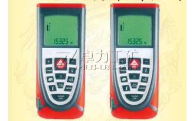 ����y���x