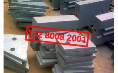 �����r��