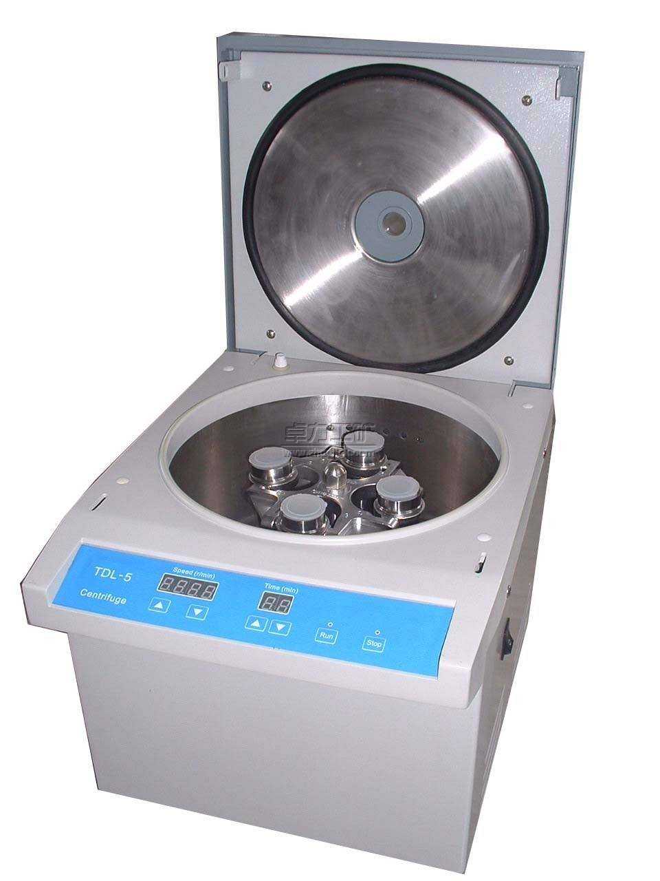 低速臺(tái)式離心機(jī)